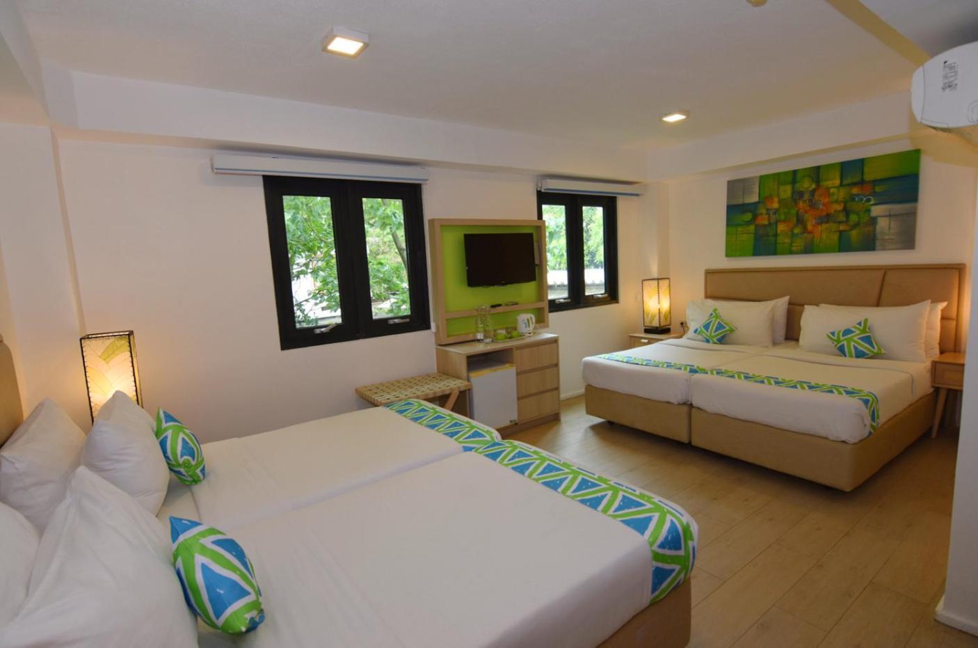 Lime Hotel Boracay Balabag  Exterior foto